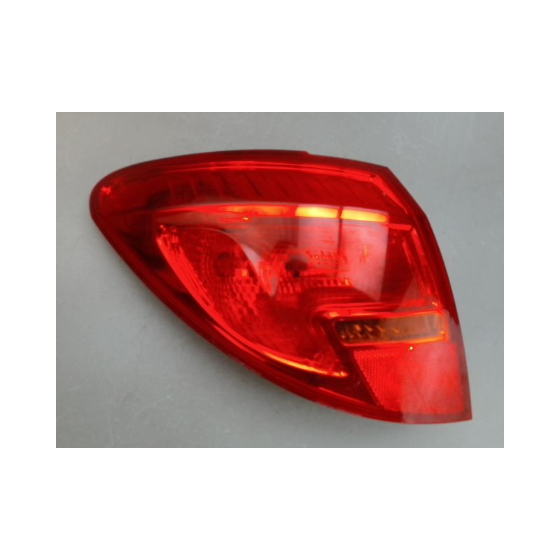FEU ARRIERE GAUCHE  OPEL MERIVA