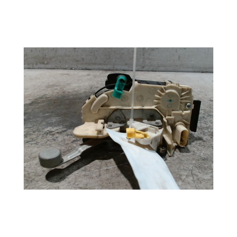 SYSTEME CONDAMNATION AVANT DROIT JEEP CHEROKEE 2004-