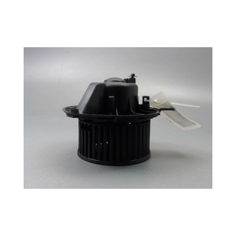 MOTEUR VENTILATEUR CHAUFFAGE VOLKSWAGEN GOLF V (1K) 2003-2008