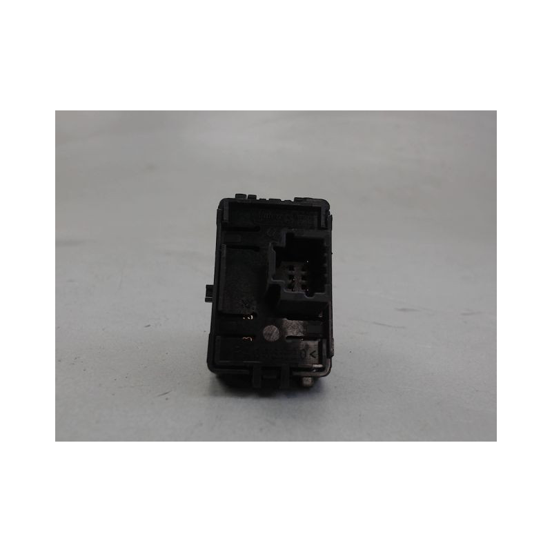 COMMANDE LEVE-GLACE PORTE AVD RENAULT MEGANE