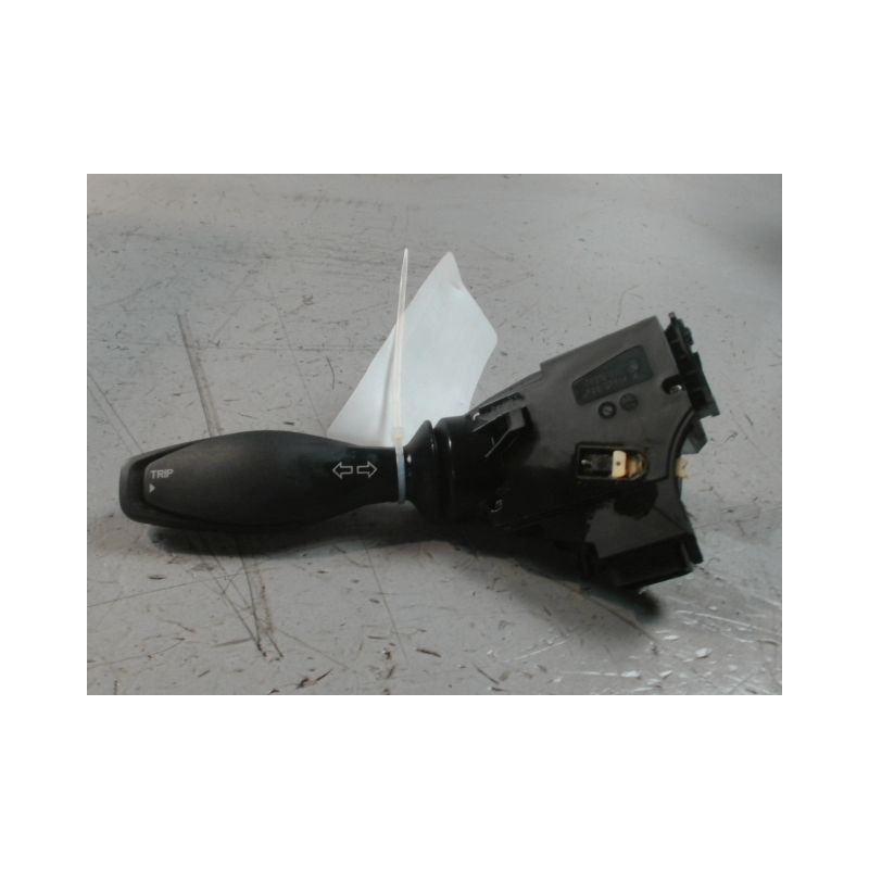 COMMANDE CLIGNOTANT FORD B-MAX