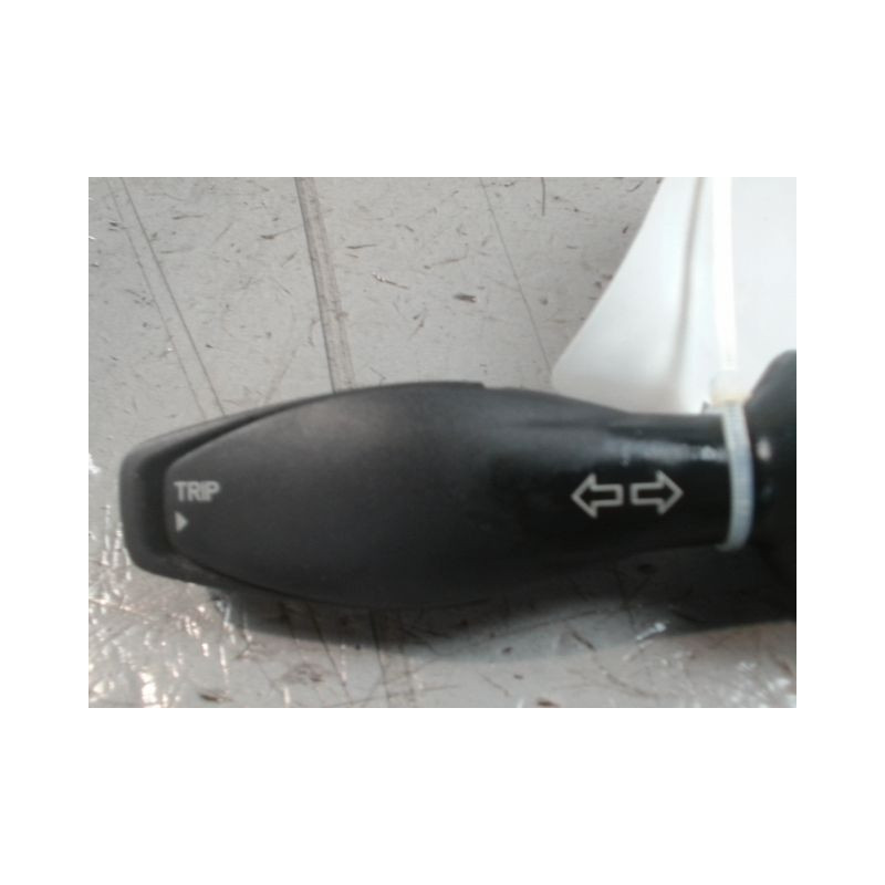 COMMANDE CLIGNOTANT FORD B-MAX