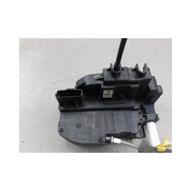 SYSTEME CONDAMNATION AVANT GAUCHE NISSAN QASHQAI