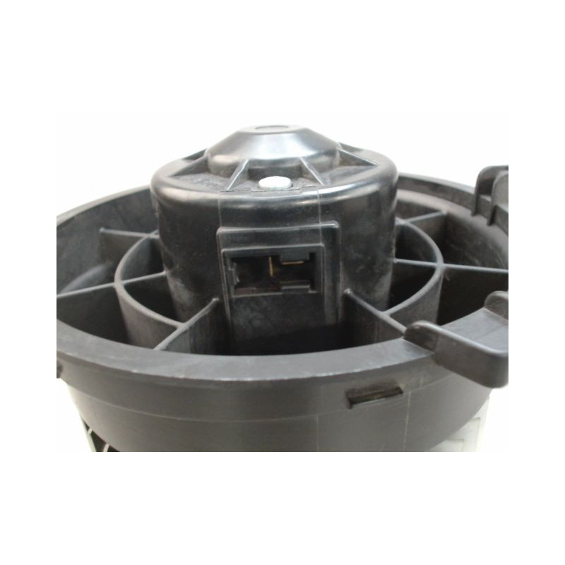 MOTEUR VENTILATEUR CHAUFFAGE NISSAN QASHQAI