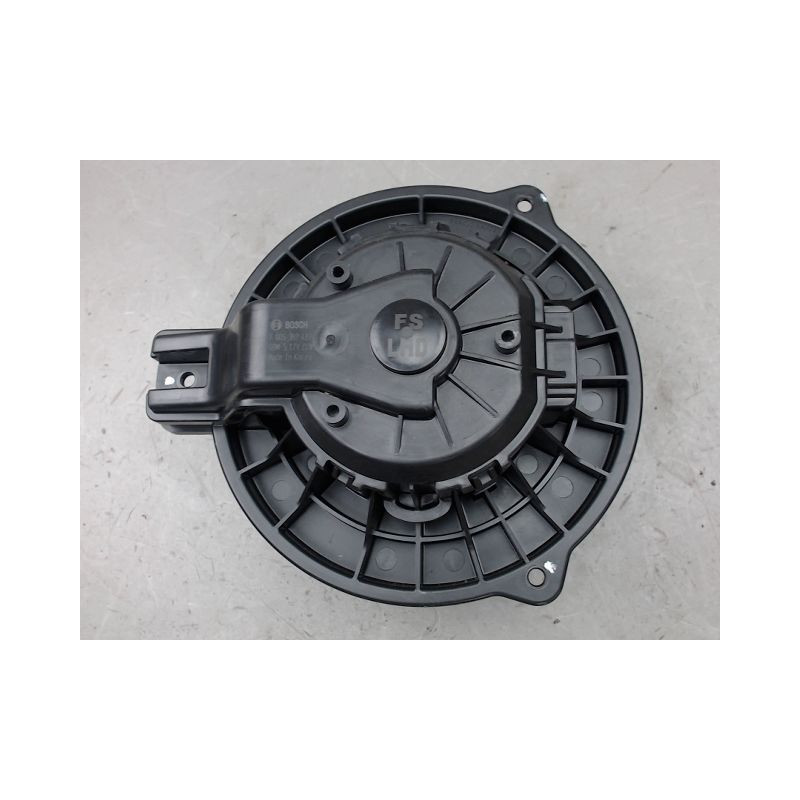 MOTEUR VENTILATEUR CHAUFFAGE HYUNDAI VELOSTER
