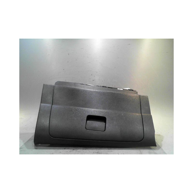 BOITE A GANTS NISSAN MICRA