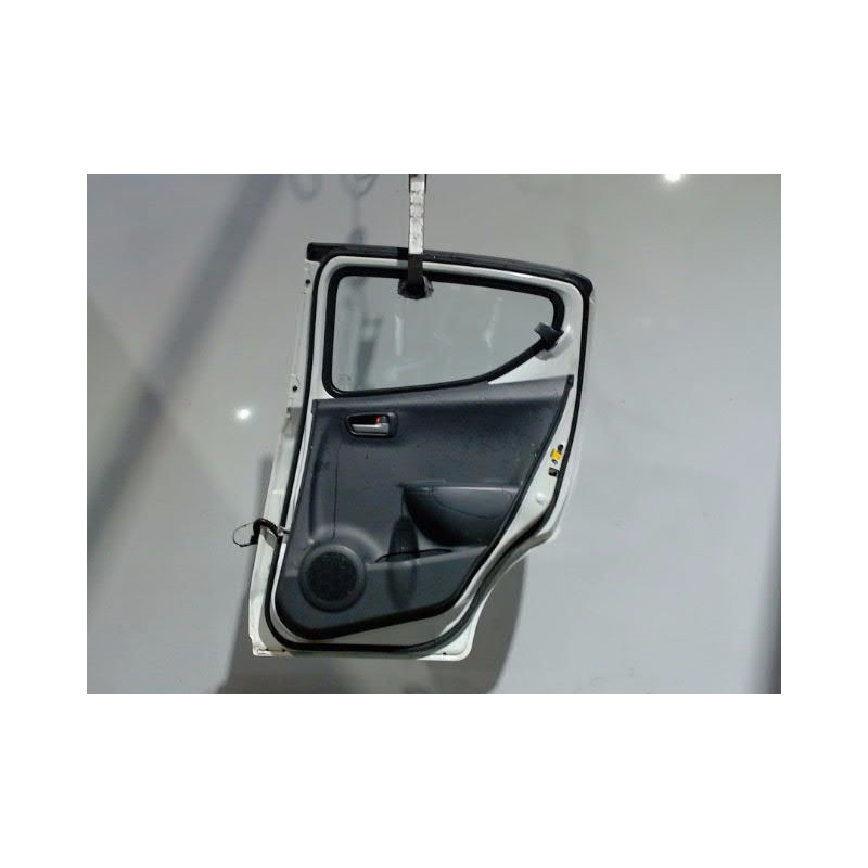PORTE ARRIERE DROIT SUZUKI ALTO 5 PTES