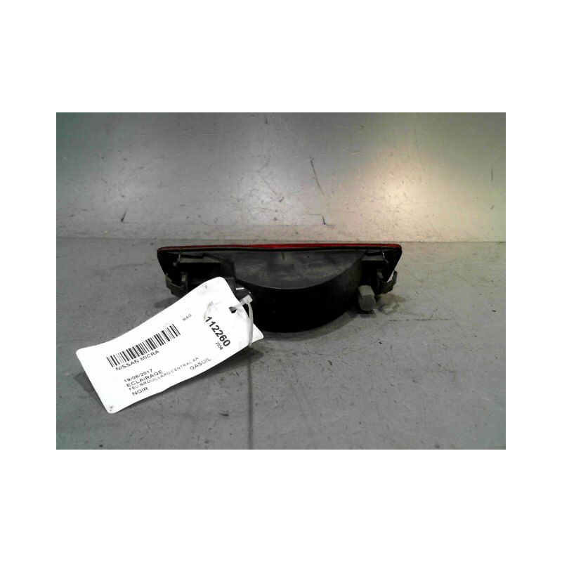 FEU BROUILLARD CENTRAL ARRIERE NISSAN MICRA