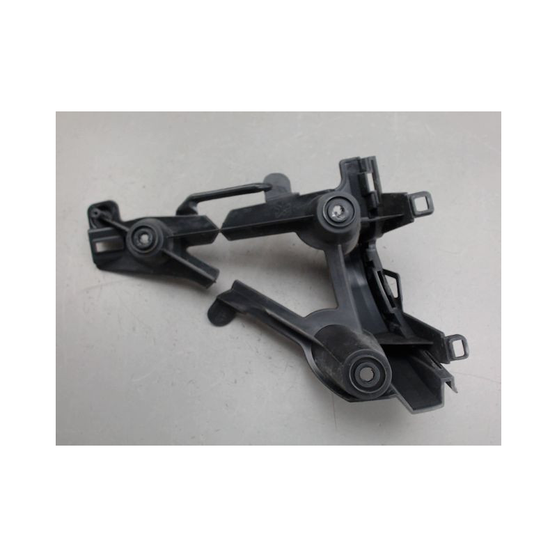 SUPPORT PARE-CHOC ARG PEUGEOT 2008