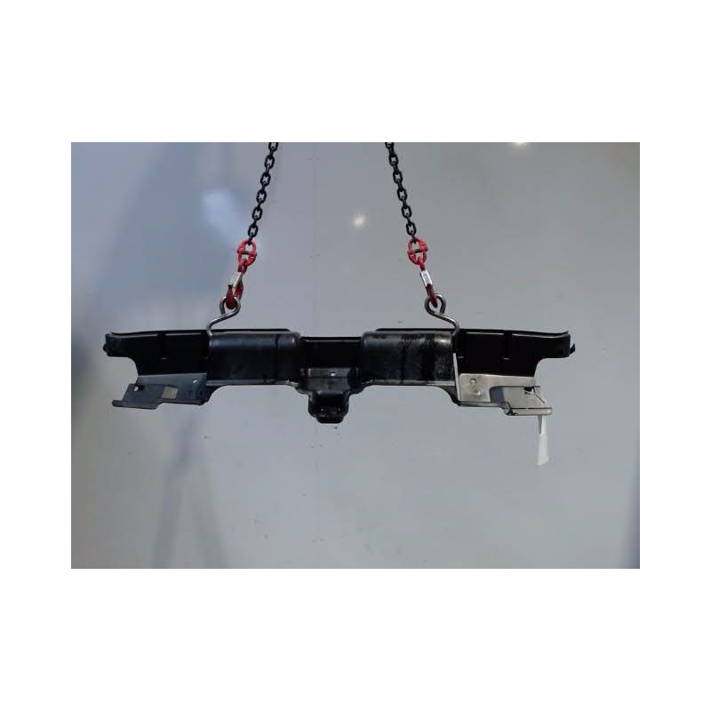 SUPPORT CENTRAL PARE-CHOC ARRIERE  PEUGEOT 308 2011-