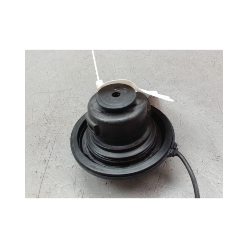 BOUCHON RESERVOIR A CARBURANT FORD CMAX MONOSP. I Phase 2 2007-2010