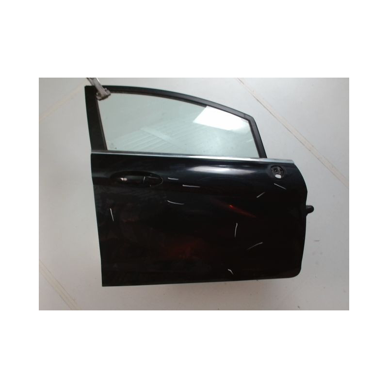 PORTE AVANT DROIT FORD FIESTA