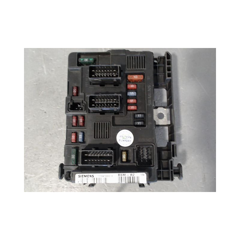 BOITE A FUSIBLES CITROEN BERLINGO