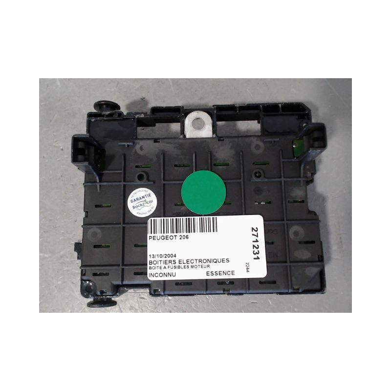BOITE A FUSIBLES PEUGEOT 206