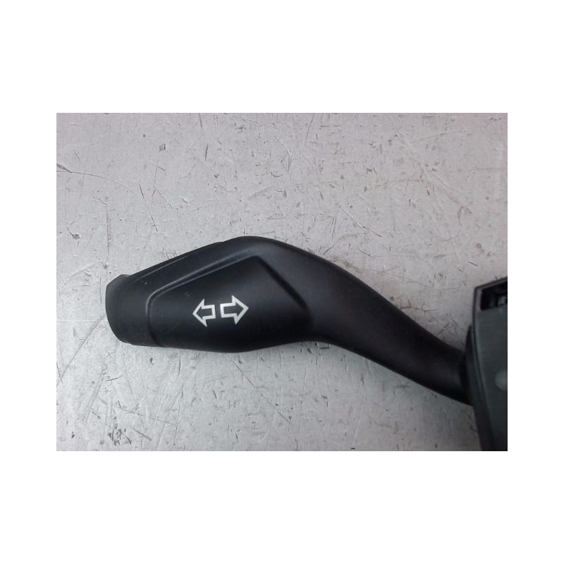 COMMANDE CLIGNOTANT FORD FOCUS III 2011-...