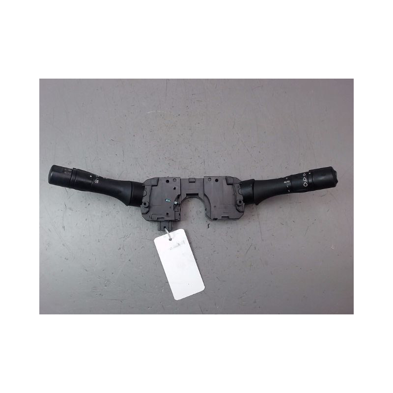 BLOC COMMODOS RENAULT FLUENCE
