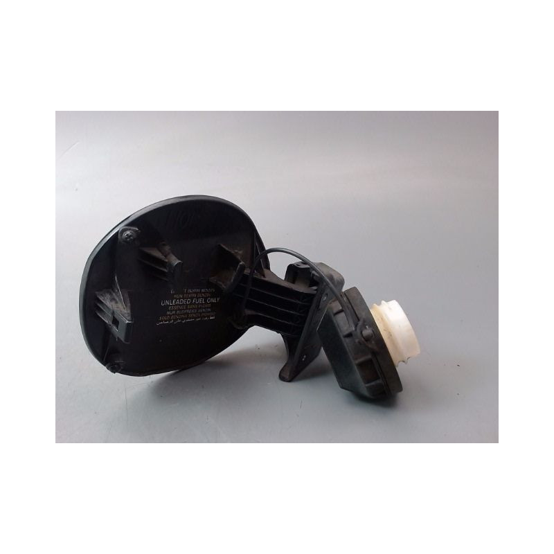 VOLET DE TRAPPE CARBURANT HYUNDAI I 20 2009-