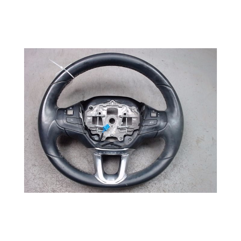 VOLANT DE DIRECTION PEUGEOT 208