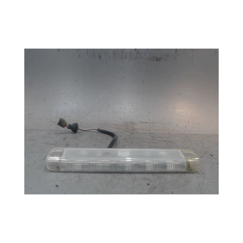 FEUX STOP SUPPLEMENTAIRE MITSUBISHI SPACESTAR