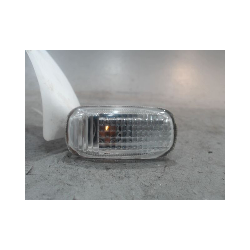 REPETITEUR AILE DROIT HONDA JAZZ