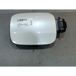 VOLET DE TRAPPE CARBURANT