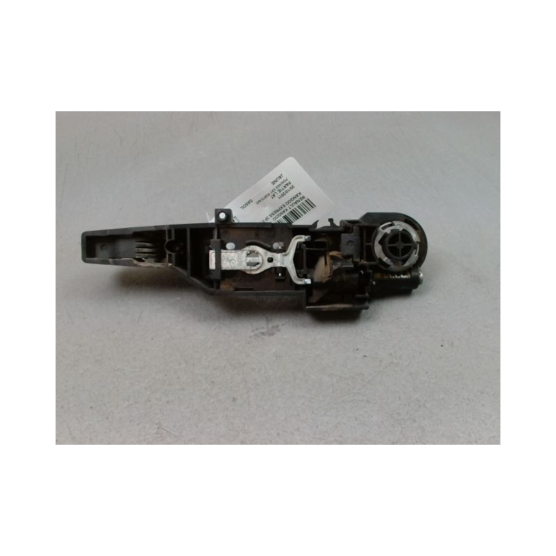 POIGNEE EXTERIEURE PORTE AVANT DROIT RENAULT KANGOO EXPRESS II Phase 1 2008-2013