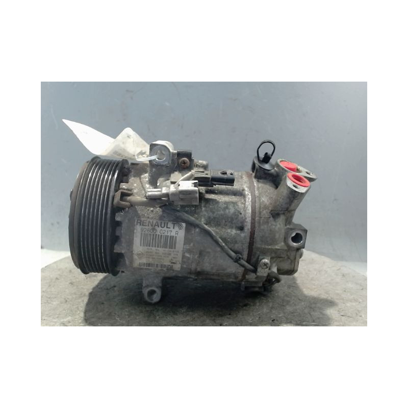 COMPRESSEUR AIR CONDITIONNE RENAULT CLIO IV