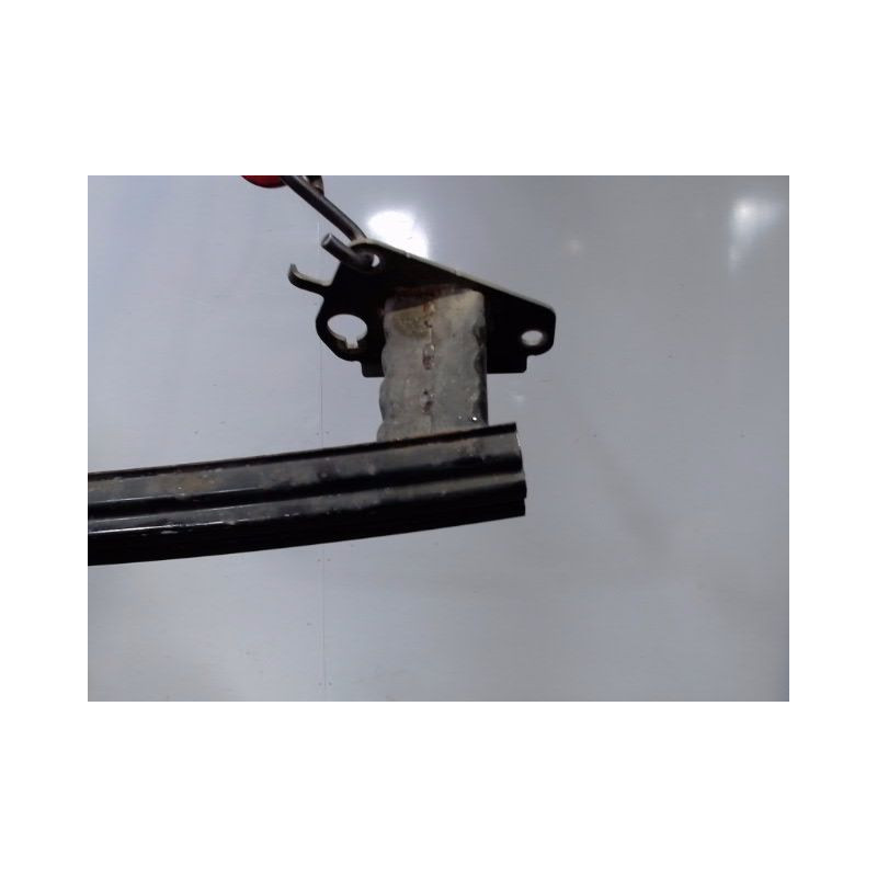RENFORT PARE-CHOC ARRIERE  CITROEN C3 PICASSO 2008-