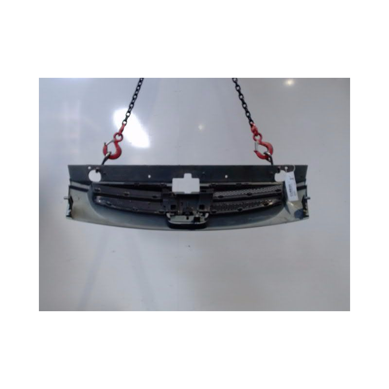 CALANDRE PEUGEOT PARTNER BREAK 2002-