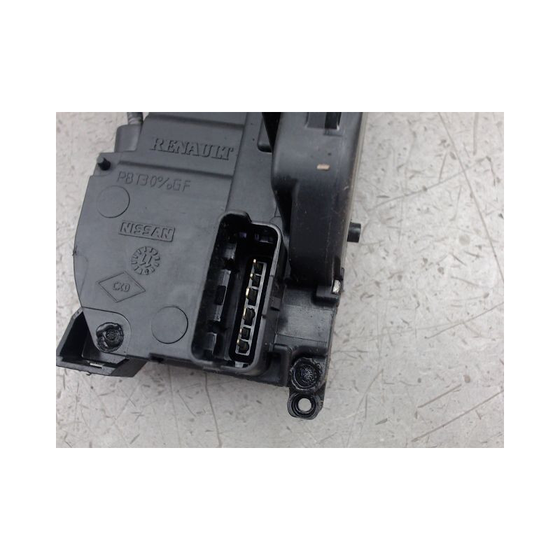 SERRURE PORTE COULISSANTE DROIT RENAULT KANGOO