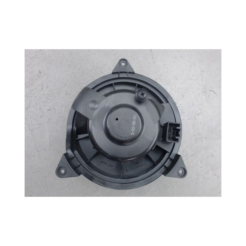 MOTEUR VENTILATEUR CHAUFFAGE FORD FOCUS