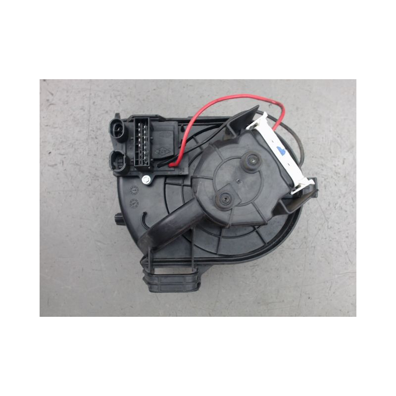 MOTEUR VENTILATEUR CHAUFFAGE RENAULT KANGOO