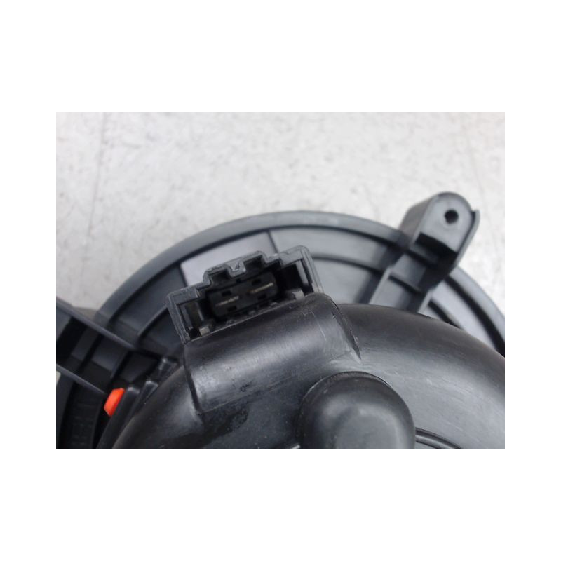 MOTEUR VENTILATEUR CHAUFFAGE PEUGEOT 3008