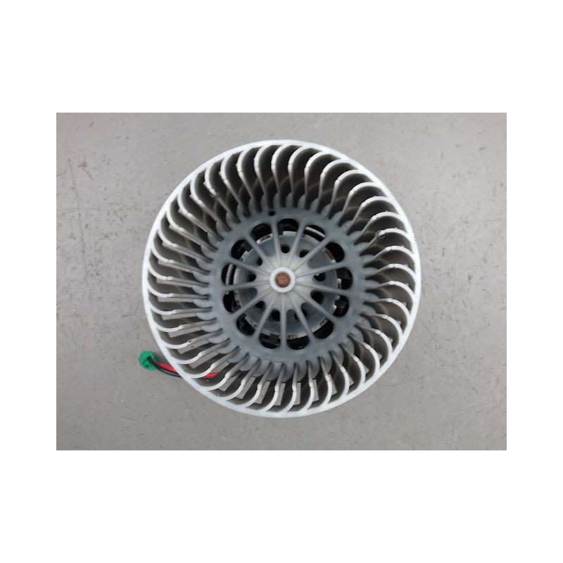 MOTEUR VENTILATEUR CHAUFFAGE PEUGEOT 308