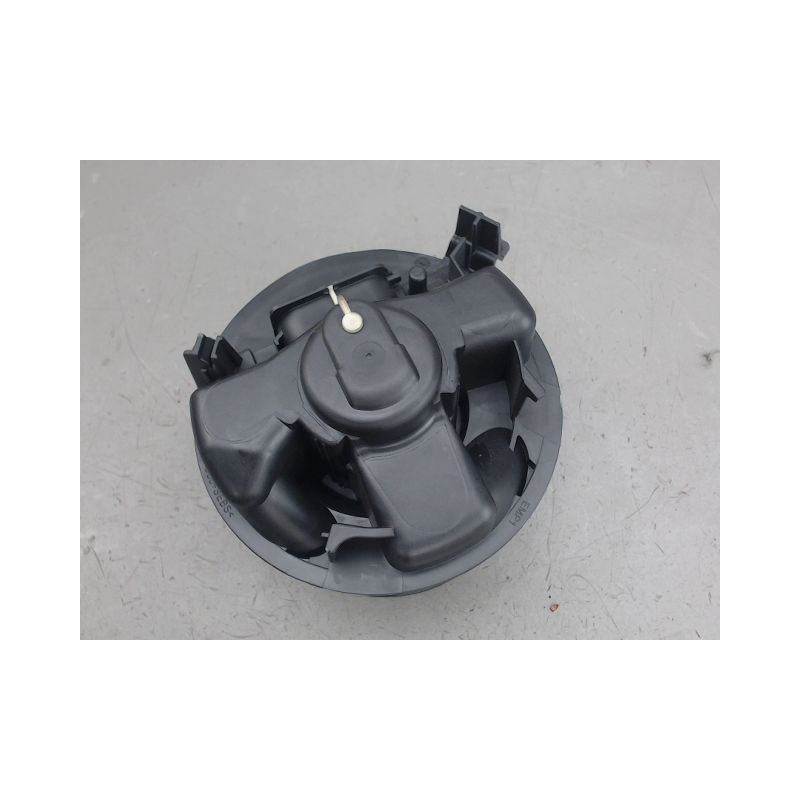 MOTEUR VENTILATEUR CHAUFFAGE RENAULT TWINGO