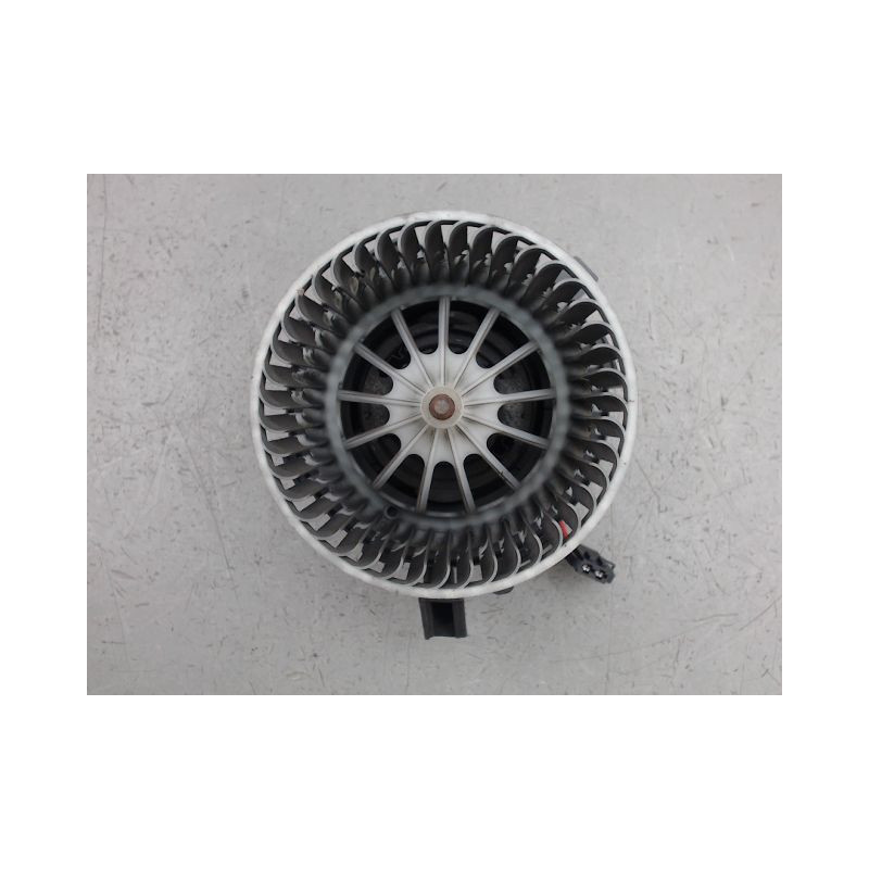 MOTEUR VENTILATEUR CHAUFFAGE AUDI A4
