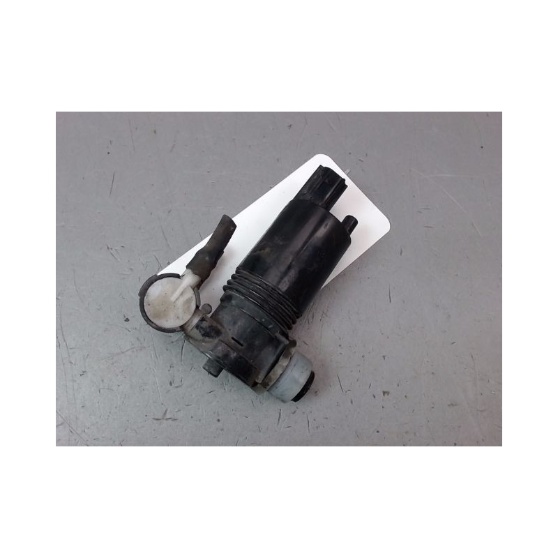 POMPE LAVE-GLACE AVANT FORD FIESTA VI Phase 1 2002-2005