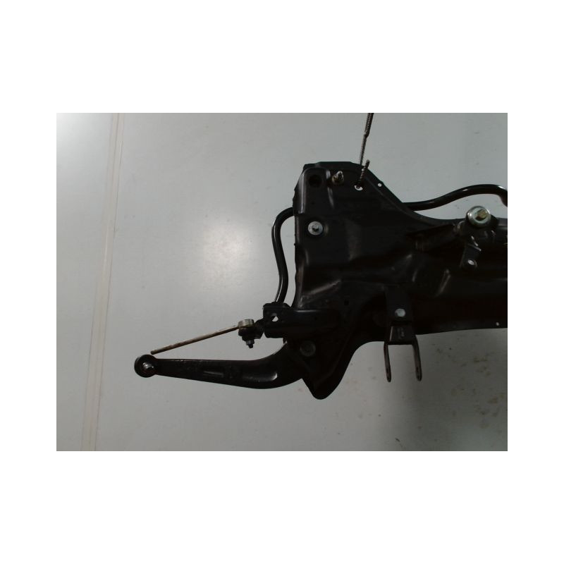 BERCEAU MOTEUR AVANT PEUGEOT 206