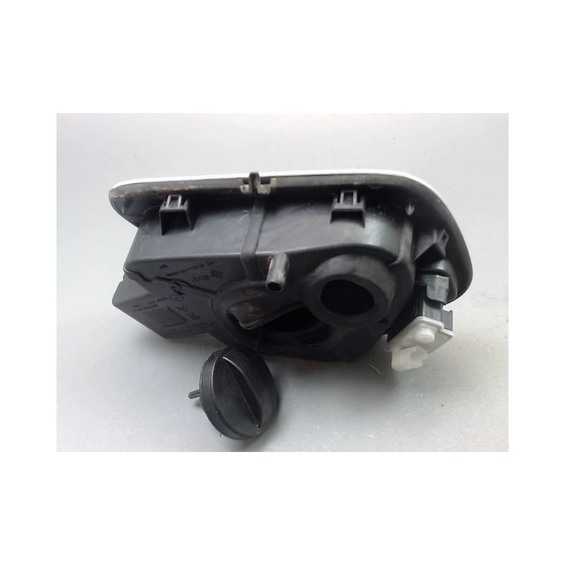 VOLET DE TRAPPE CARBURANT PEUGEOT 208