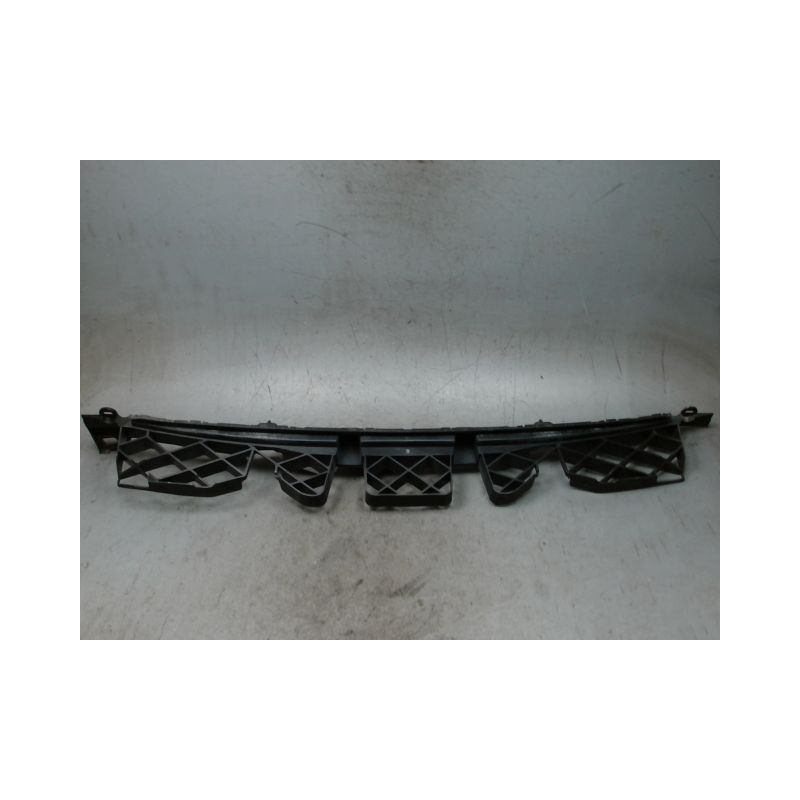 SUPPORT CENTRAL PARE-CHOC ARRIERE  PEUGEOT 2008