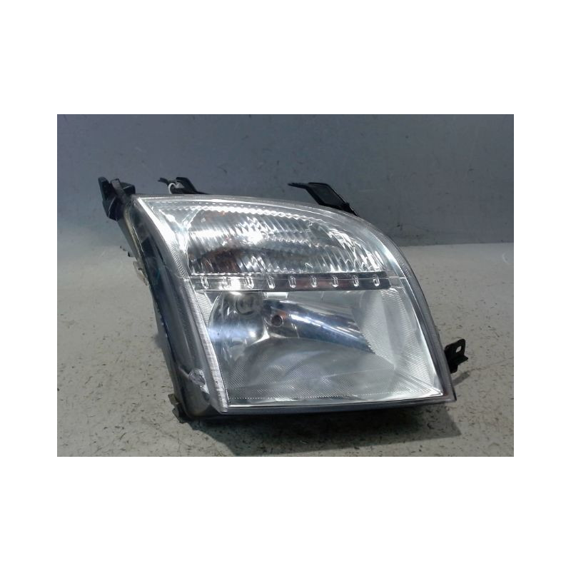 PHARE DROIT FORD FUSION