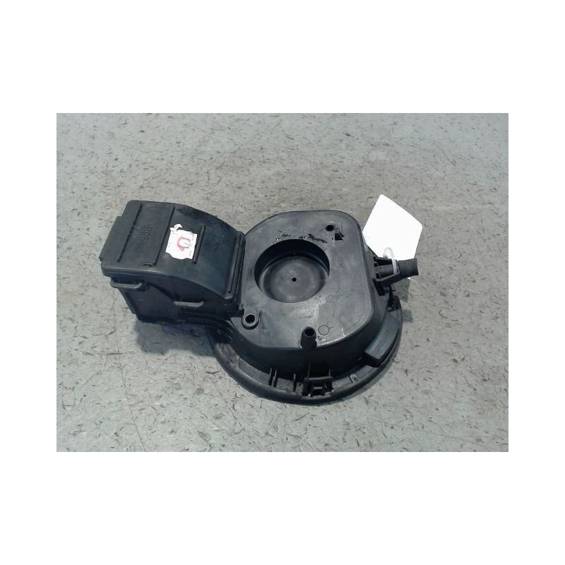 VOLET DE TRAPPE CARBURANT RENAULT MEGANE III 2008-