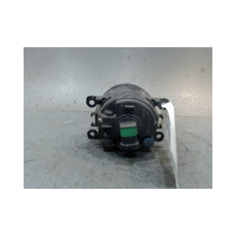 PHARE ANTIBROUILLARD AVANT DROIT NISSAN PIXO