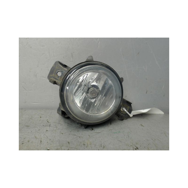 PHARE ANTIBROUILLARD AVANT DROIT B.M.W. SERIE 1