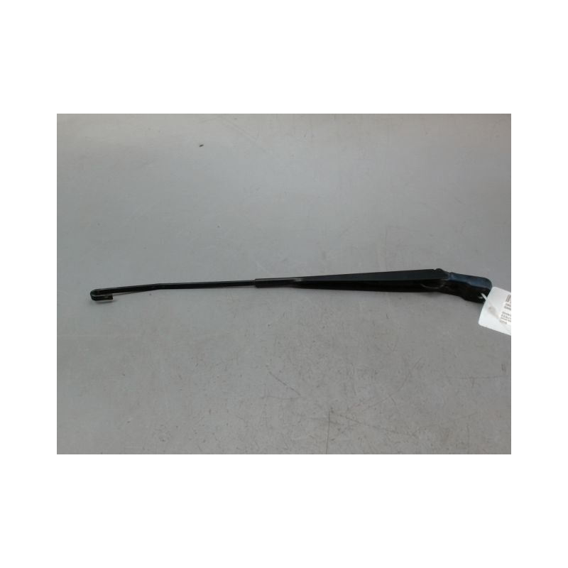 BRAS ESSUIE-GLACE AVANT DROIT DACIA SANDERO I 2008-2012
