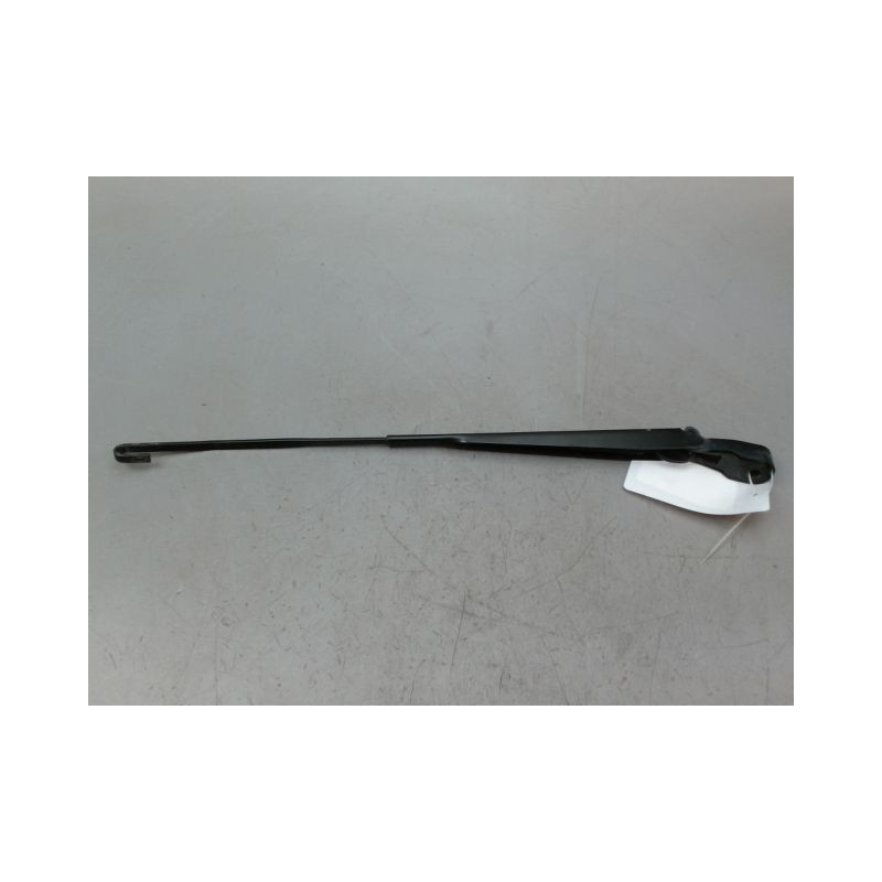 BRAS ESSUIE-GLACE AVANT GAUCHE DACIA SANDERO I 2008-2012