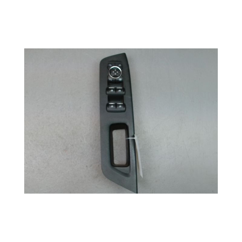 COMMANDE LEVE-GLACE PORTE AVG FORD ECOSPORT