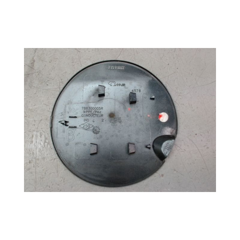 VOLET DE TRAPPE CARBURANT RENAULT MEGANE III Phase 2 2012-2014
