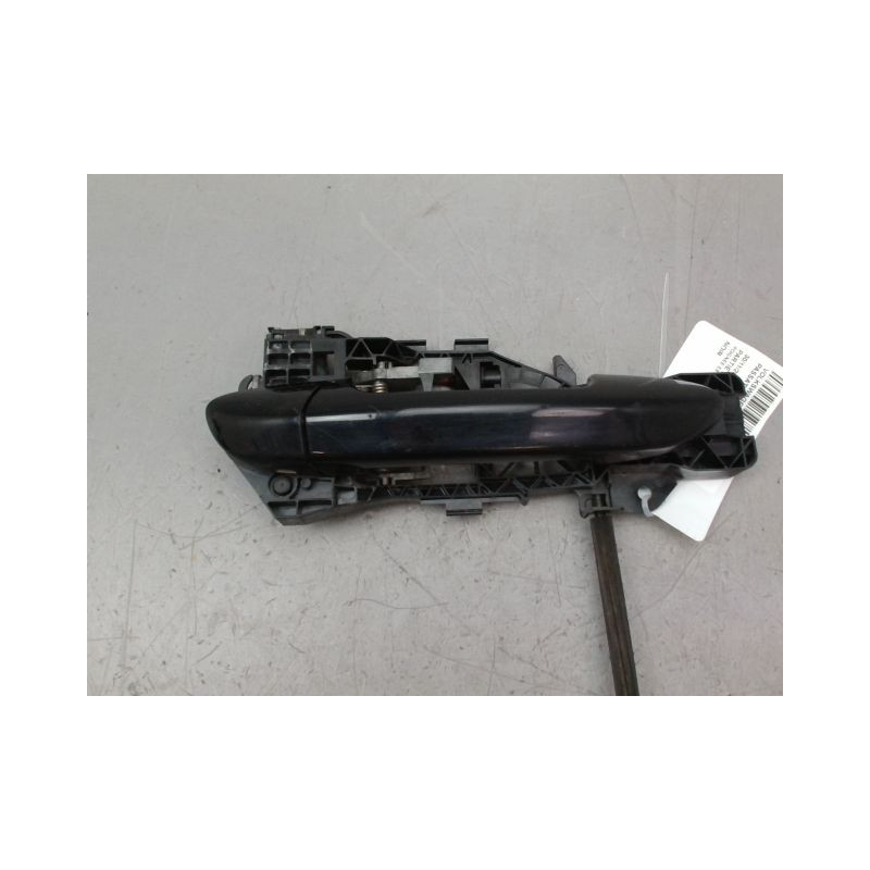 POIGNEE EXTERIEURE PORTE AVANT DROIT VOLKSWAGEN PASSAT BERL. V 2005-2010