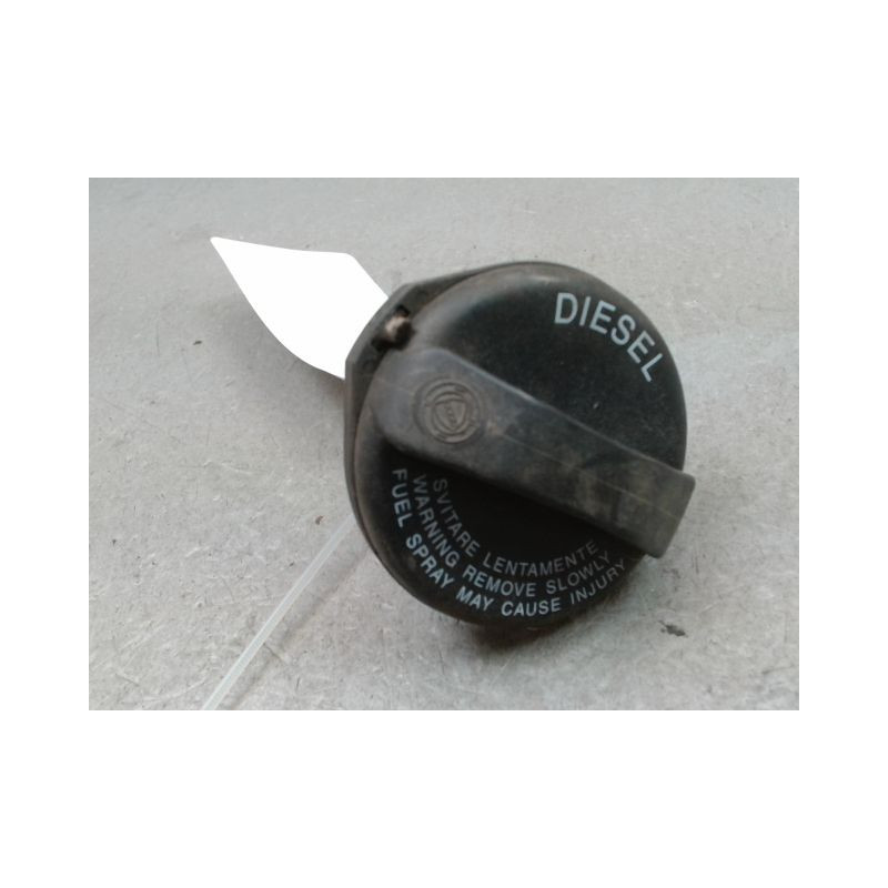 BOUCHON RESERVOIR A CARBURANT FIAT PANDA II 2003-2012